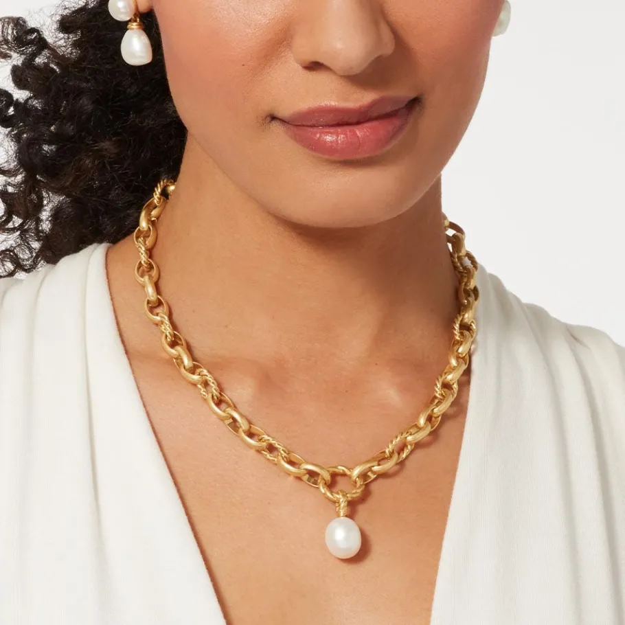 The Met Store Cypriot Twist Pearl Chain Pendant Necklace* Necklaces